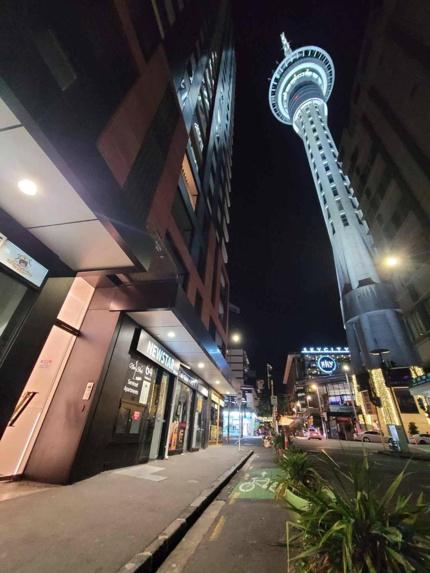 Sky Tower Just Next Door Apartment Auckland Exterior photo